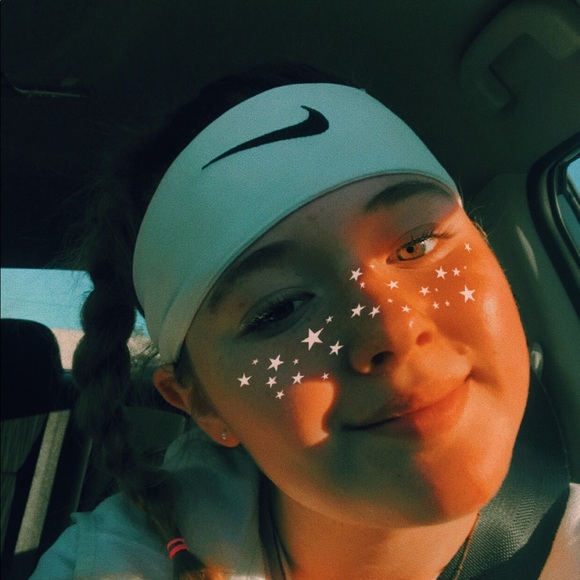 oliviaisaqueen